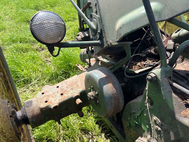 john-deere-70-image-22
