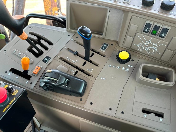 2012-john-deere-6330-image-50