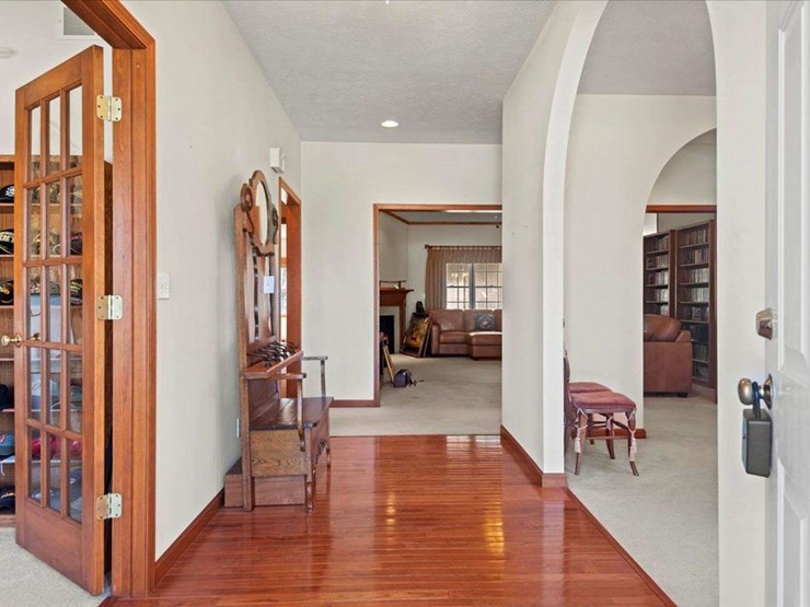 114-heatherstone-dr.-chatham,-il-62629-image-5