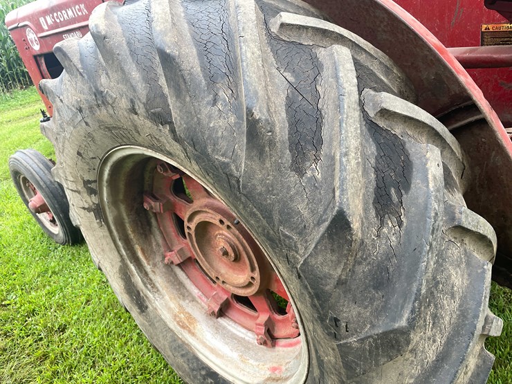 #6683-•-international-tractor-image-19