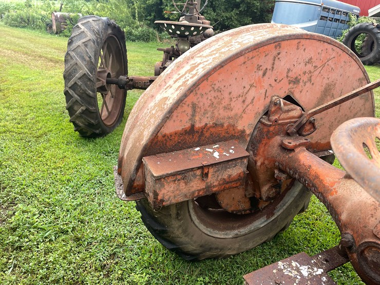 #6681-•-1937-allis-chalmers-tractor-image-8