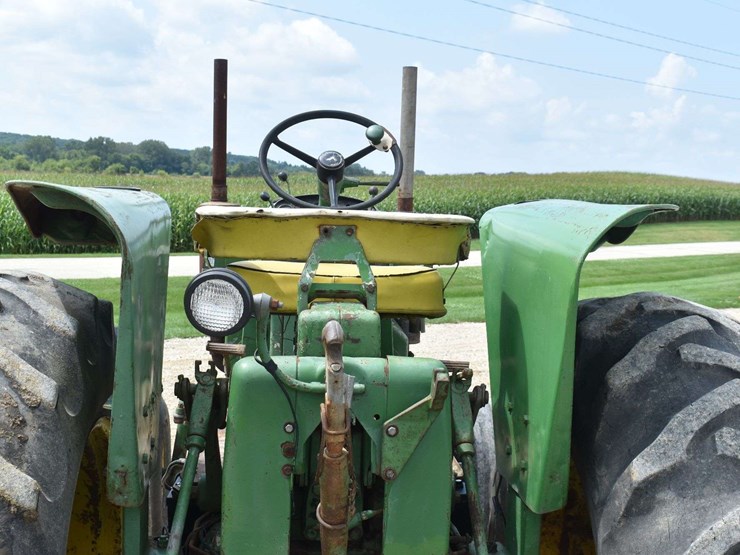john-deere-4020-image-23