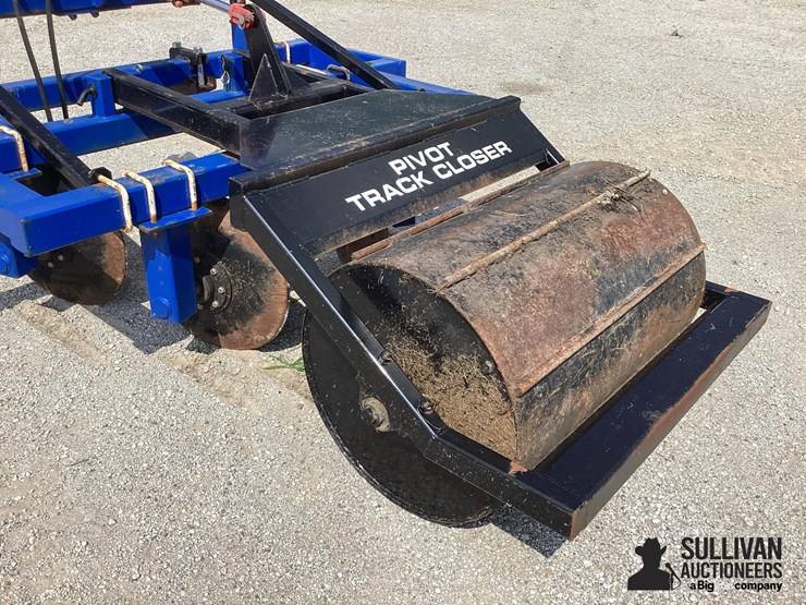 pivot-5'-3-pt-track-closer-image-13
