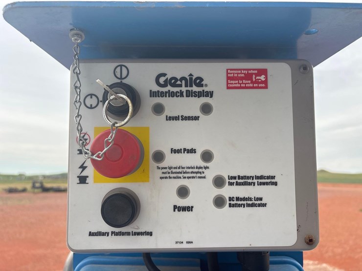 2000-genie-lift-image-8