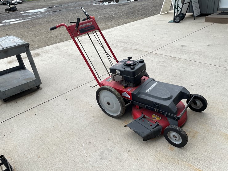 #6401-•-troy-bilt-high-wheel-mower-image-4
