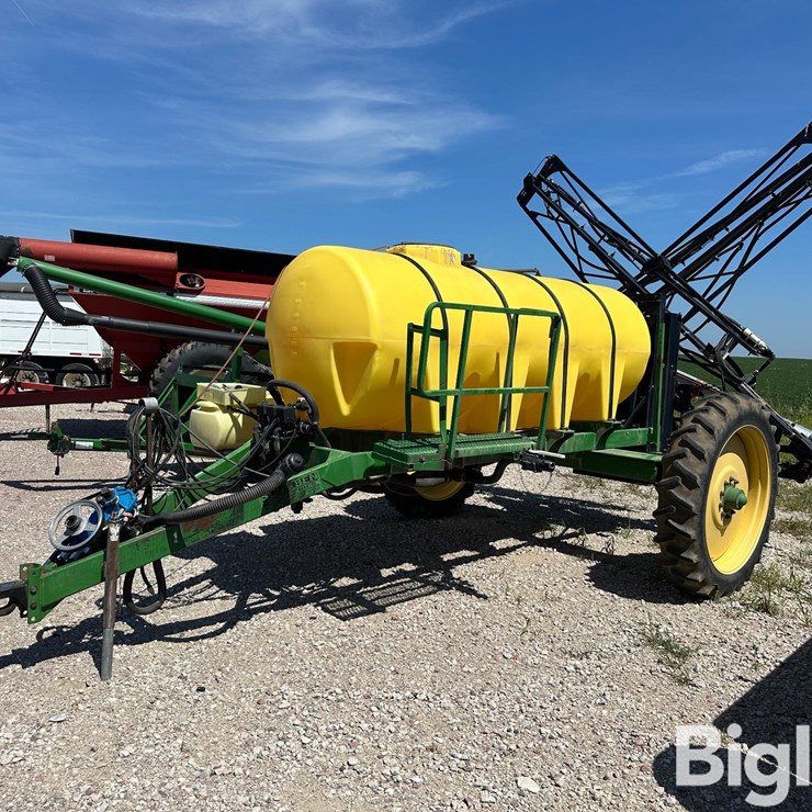 Schaben Pull-Type Sprayer
