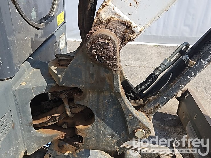 2021-bobcat-e35-image-17