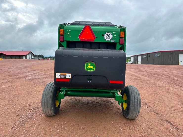 2023-john-deere-450m-image-5