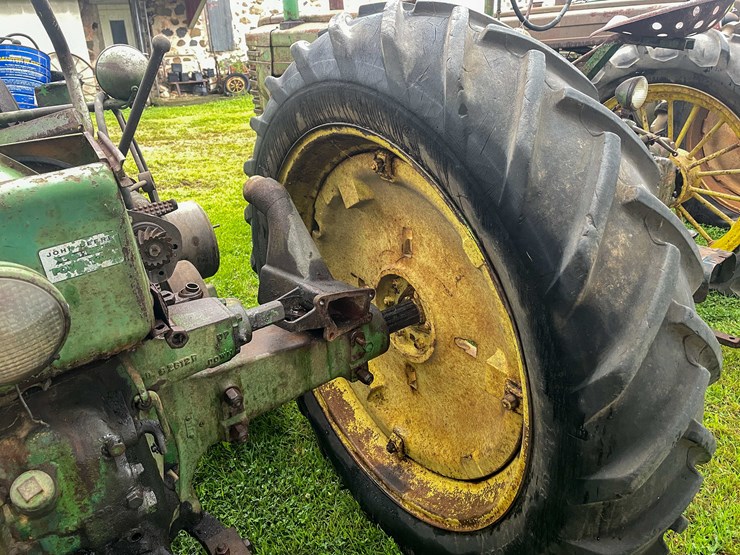 #6674-•-john-deere-parts-tractor-image-17
