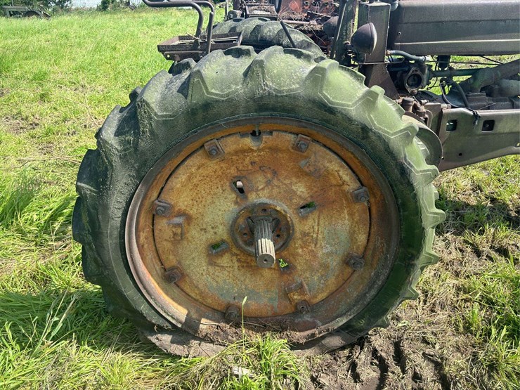 john-deere-model-a-image-17