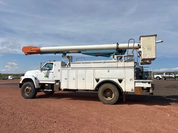 1996-ford-ds-bucket-truck-image-11