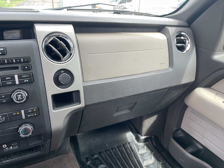 2010-ford-f150-image-50