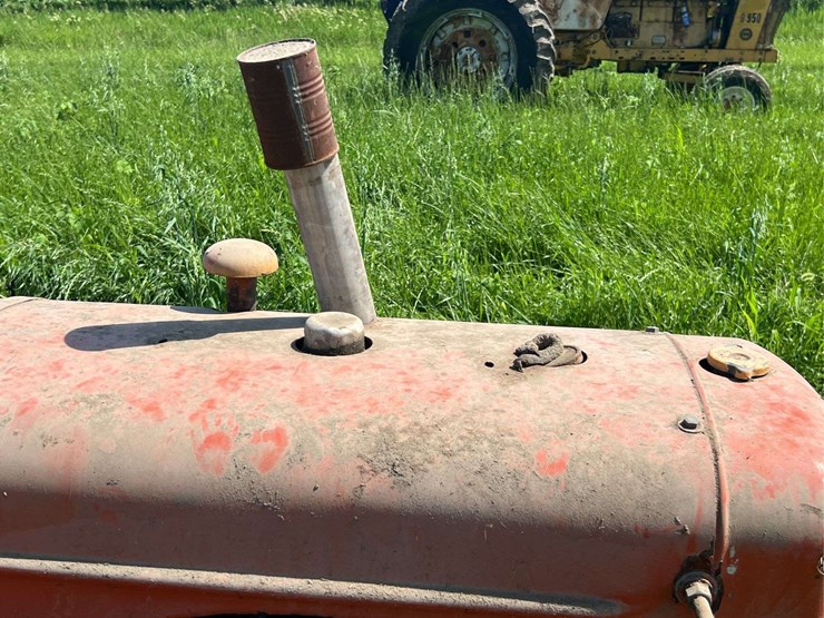 allis-chalmers-with-sickle-mower-image-20