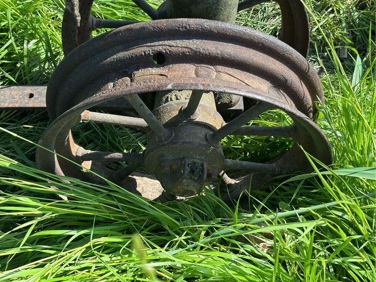 john-deere-model-b-image-14