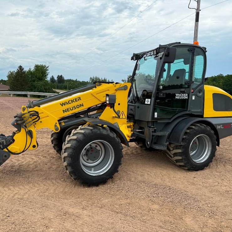 2015 WACKER NEUSON WL60T