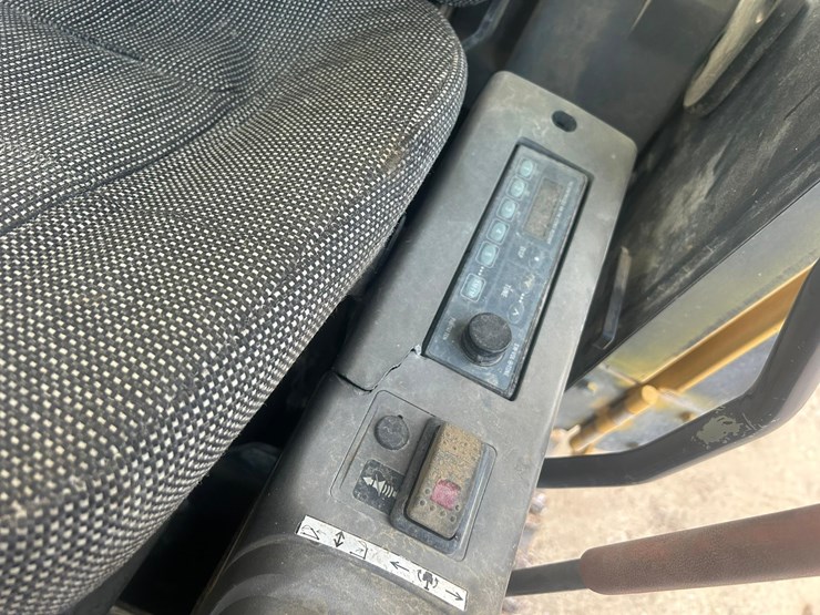 2003-deere-200c-lc-image-55