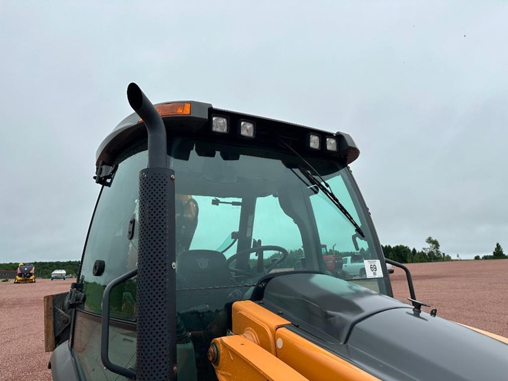 2019-case-580sn-image-13