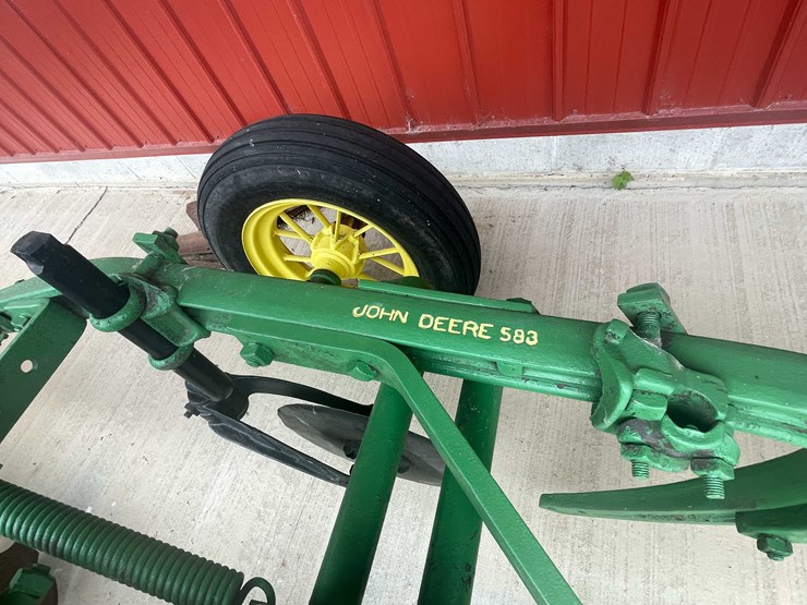 john-deere-583-image-7