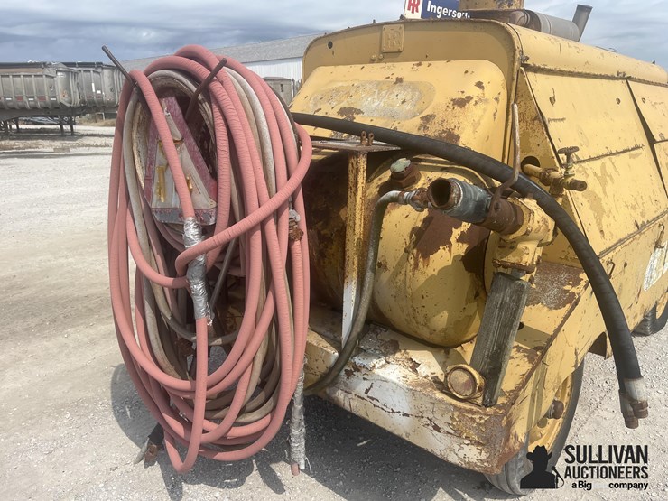 ingersall-rand-dr-365-mobile-air-compressor-image-17