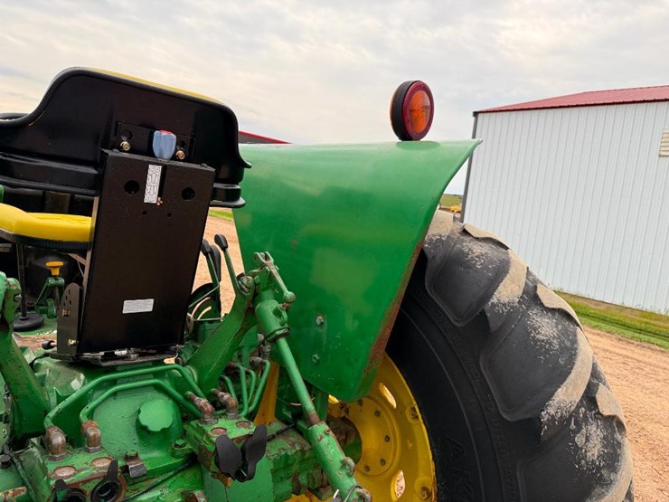 john-deere-2640-image-20
