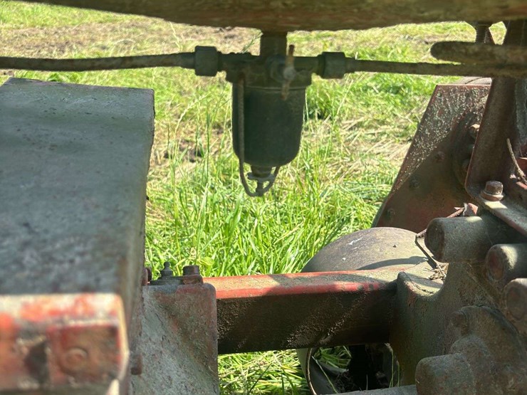 farmall-f30-image-30