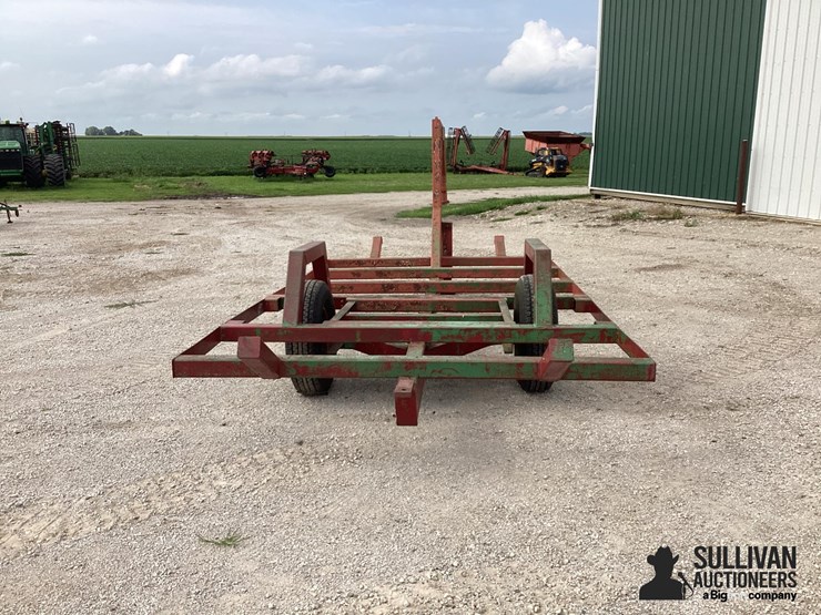 6-bale-gooseneck-hay-trailer-image-6