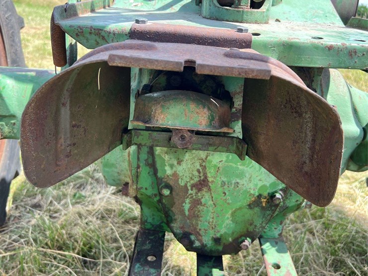 1942-john-deere-h-image-37