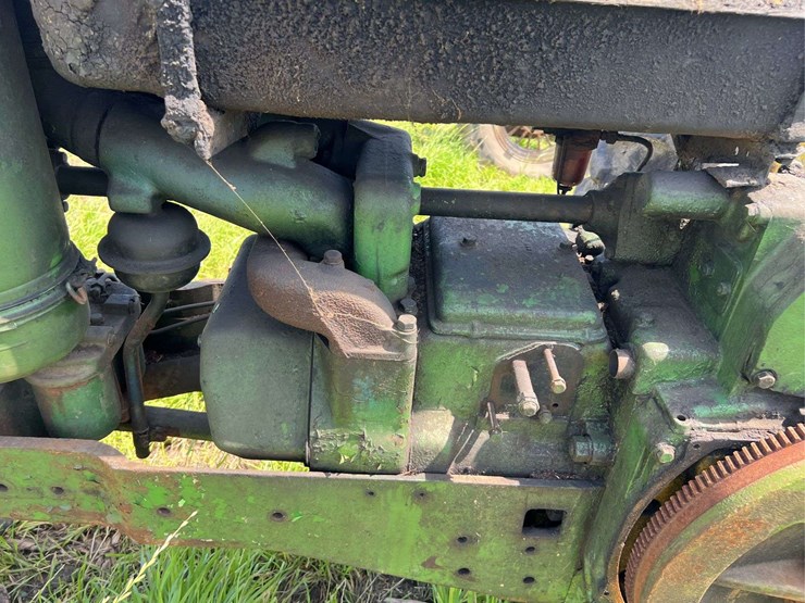 john-deere-70-image-41