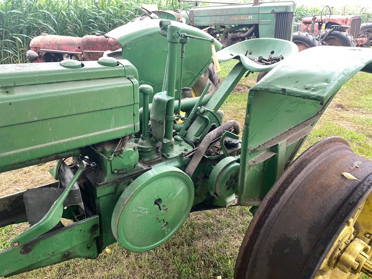 #6677-•-1939-john-deere-parts-tractor-image-12