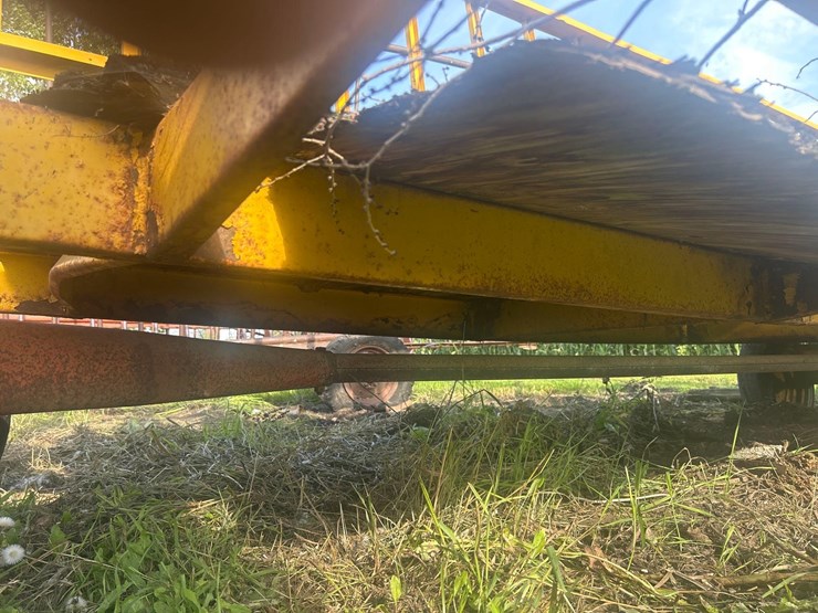 livestock-feed-wagon-image-9