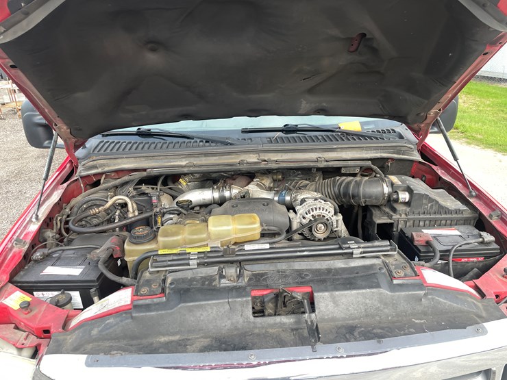 2001-ford-f550-image-30
