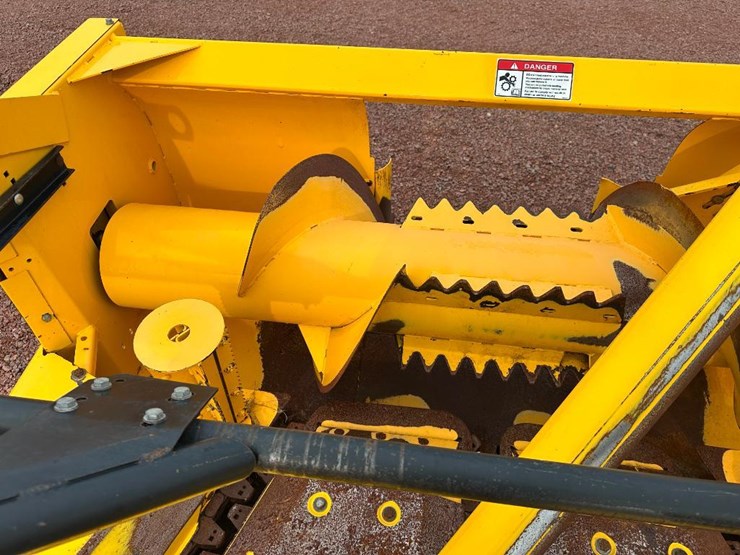 2014-new-holland-fp230-image-14
