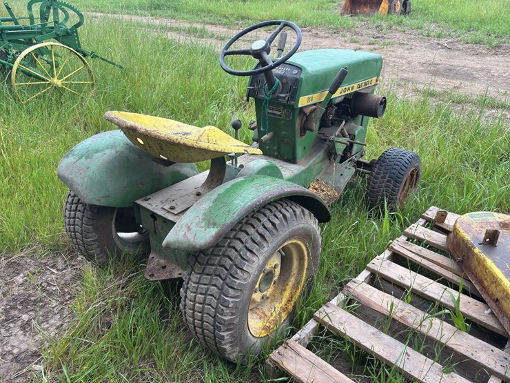 john-deere-110-image-5