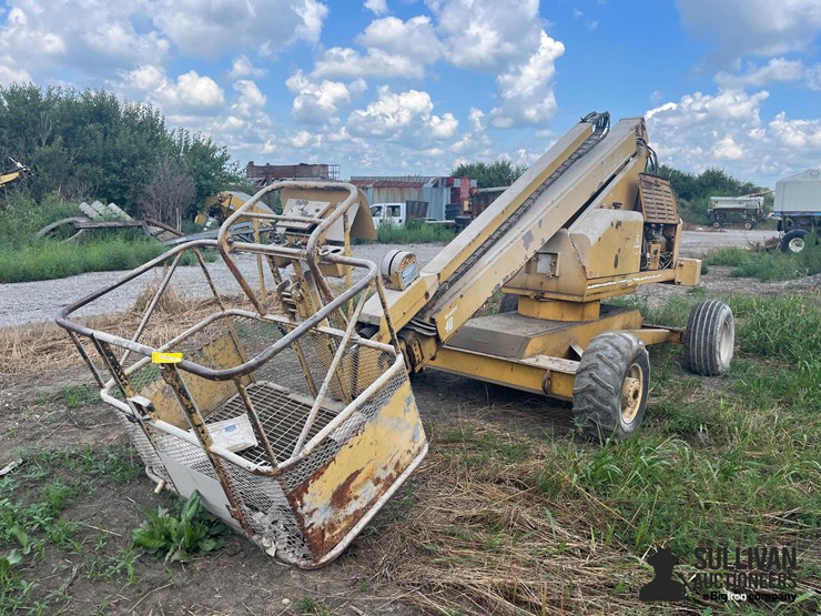 jlg-40-boom-lift-image-1