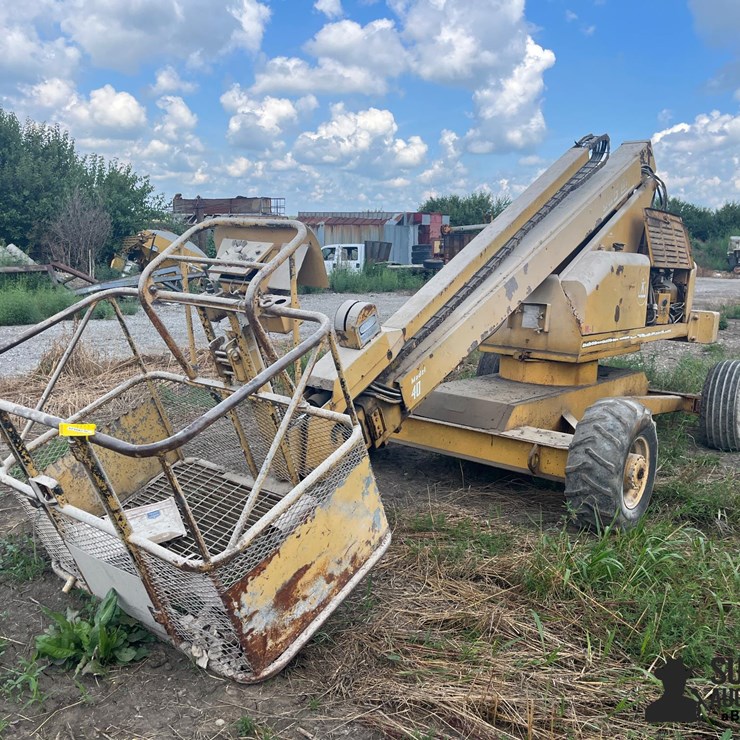 JLG 40 Boom Lift