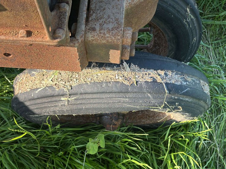 john-deere-model-a-image-11