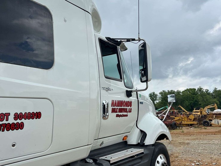 2015-international-prostar-image-15