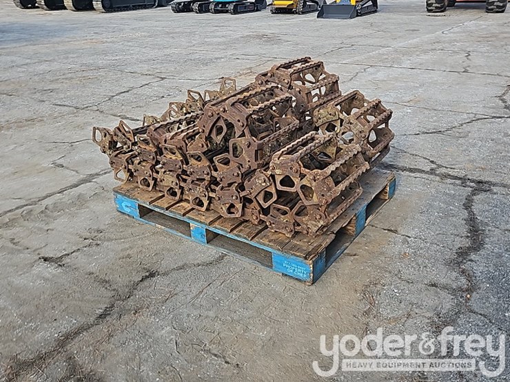 mclaren-12dmv-diamond-series-steel-tracks-to-suit-skidsteer-image-5
