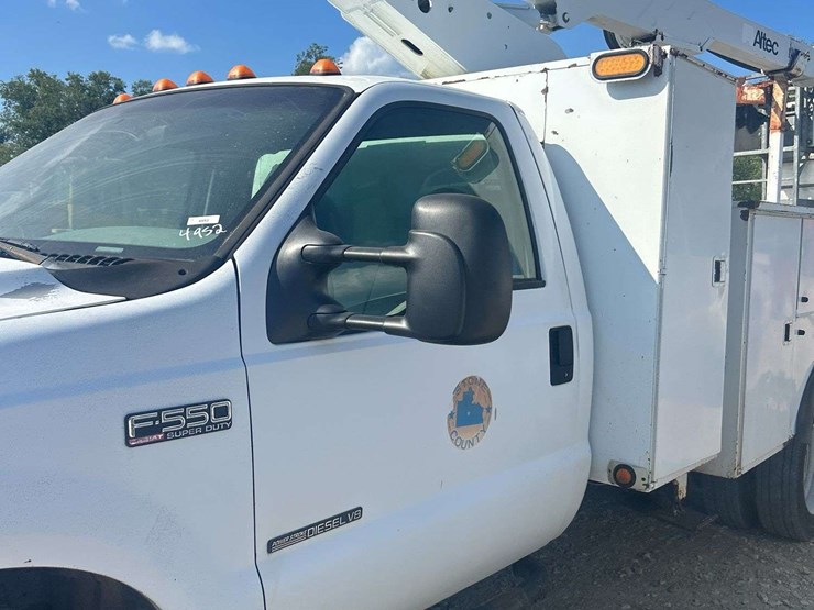 ford-f550-image-10