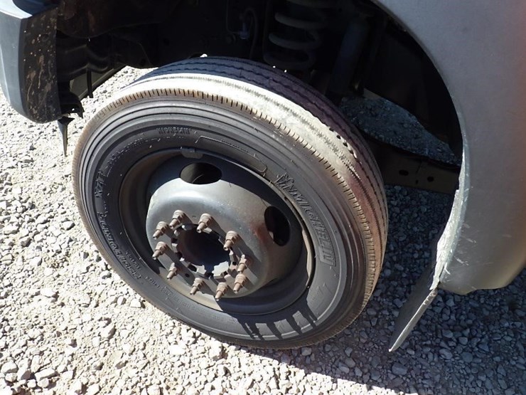 2014-ford-f450-image-26