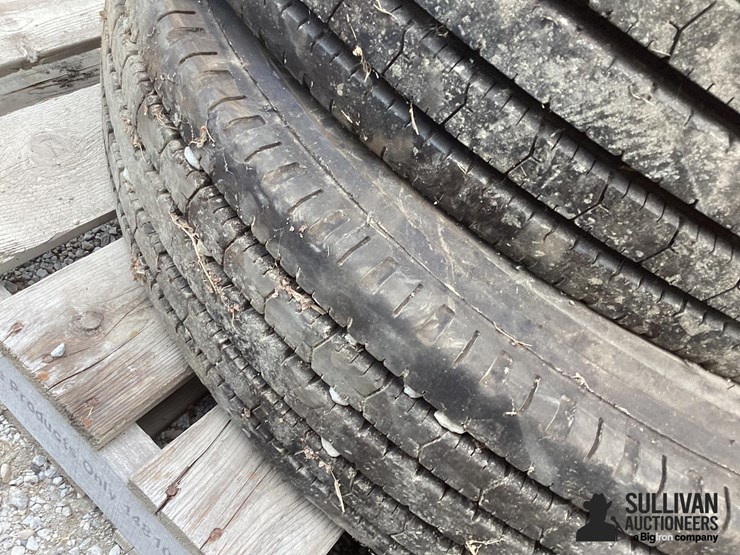 11r24.5-tires-image-14