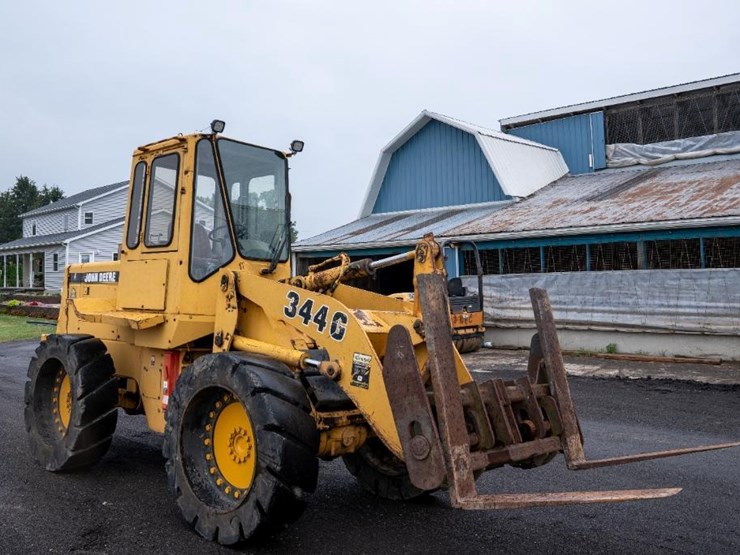 1996-deere-344g-image-1