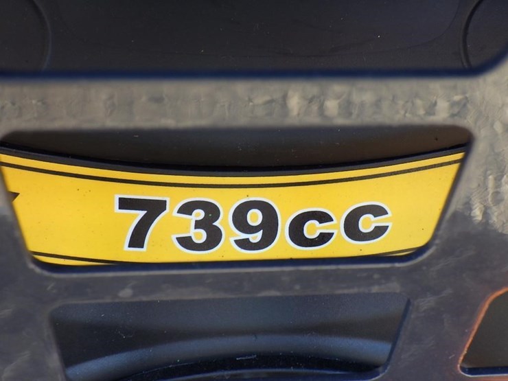 2025-aboss-gh380-skid-steer-tracked-loader-image-9