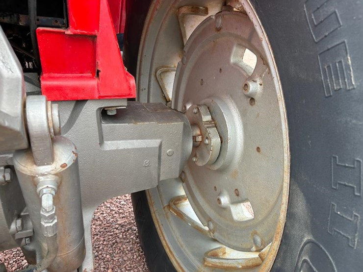 1980-massey-ferguson-2705-image-29