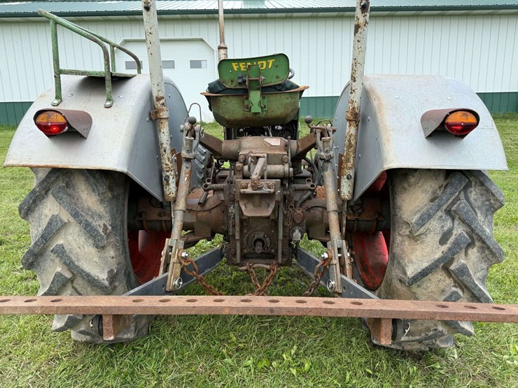 fendt-favorit-3-mfwd-image-21