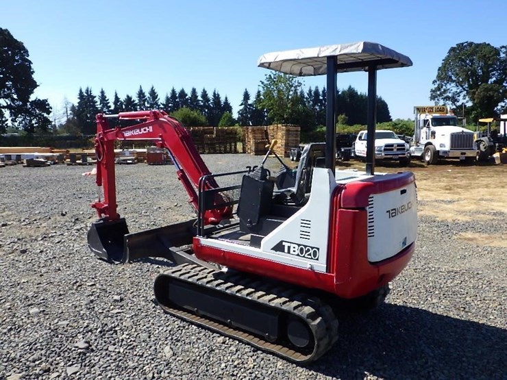 takeuchi-tb020-image-6