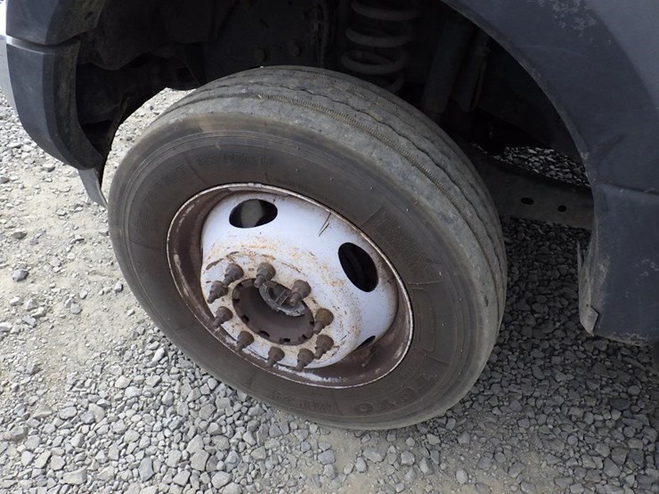 2019-ford-f550-image-29