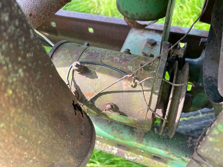 john-deere-model-b-image-24