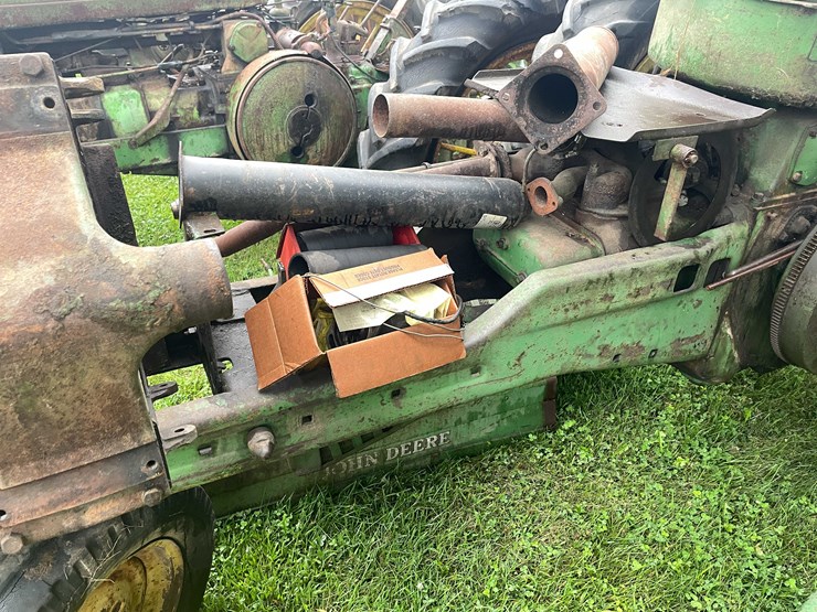 #6674-•-john-deere-parts-tractor-image-9