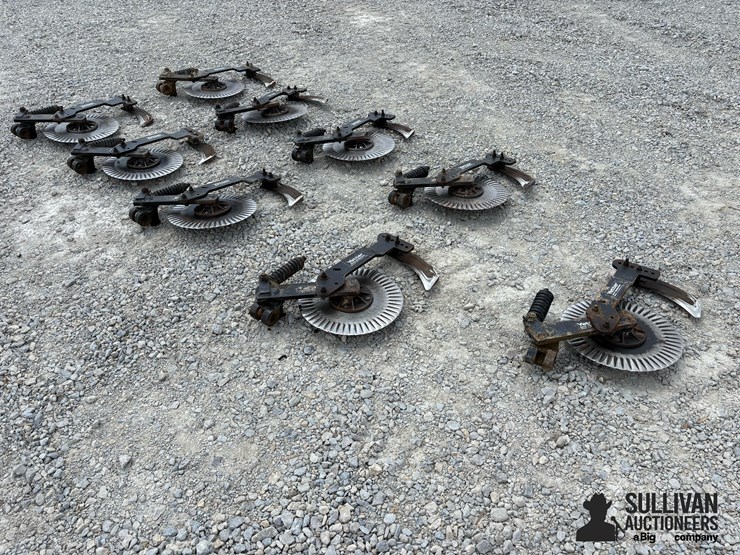 yetter-9-fertilizer-openers-image-1